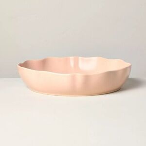 HEARTH & HAND NWT scalloped stoneware serving bowl -blush -13.12”